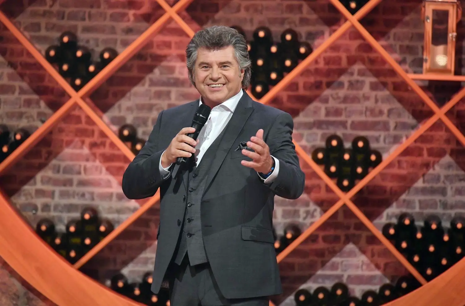 Schlager-Spaß mit Andy Borg heute: Gäste, Tickets, Mediathek | swp.de