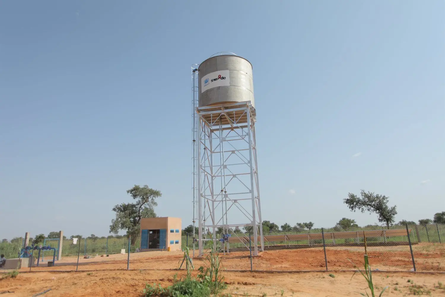 Mit Spenden unserer Leser errichtet: eine Anlage zur Wassergewinnung in Maradi im Niger.⇥