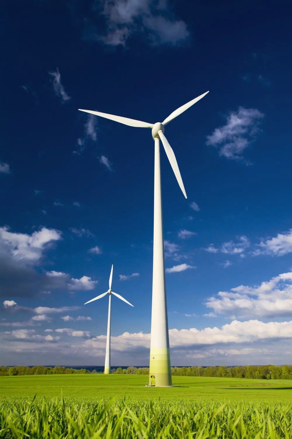 Die EEG-Reform sieht den Ausbau der Windkraftanlagen auch in Süddeutschland vor. Es ist die Rede von einer „Südquote“. ⇥