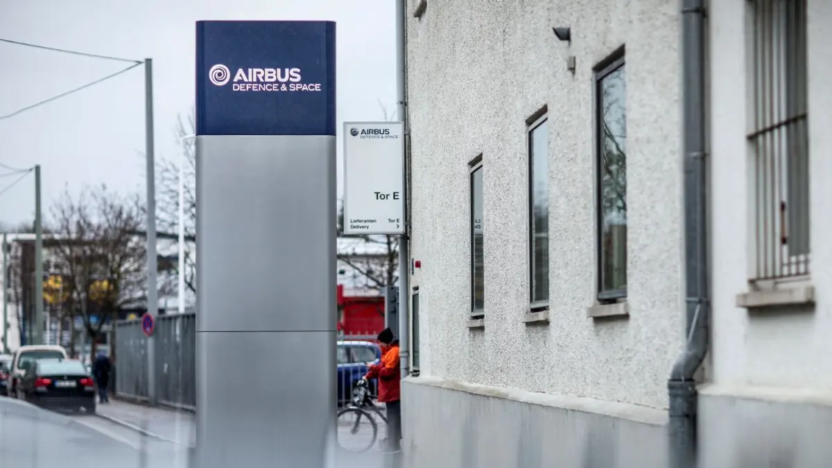 Der Stellenabbau bei Airbus Defence and Space betrifft auch die verbliebenen Mitarbeiter am Standort Ulm.
Airbus Defence & Space