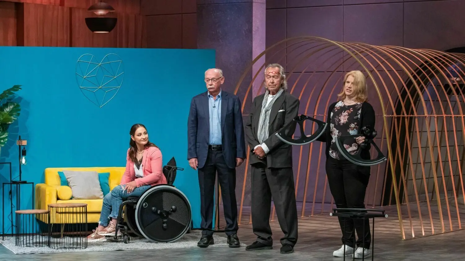 Die Höhle der Löwen: Das teilbare Rollstuhlrad trivida aus Folge 3 | swp.de