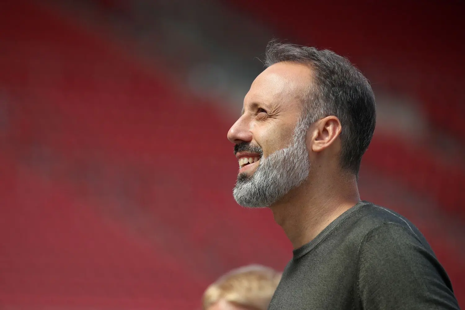 Ist optimistisch, was die neue Saison in der Fußball-Bundesliga angeht: Pellegrino Matarazzo, Trainer von Aufsteiger VfB Stuttgart. ⇥