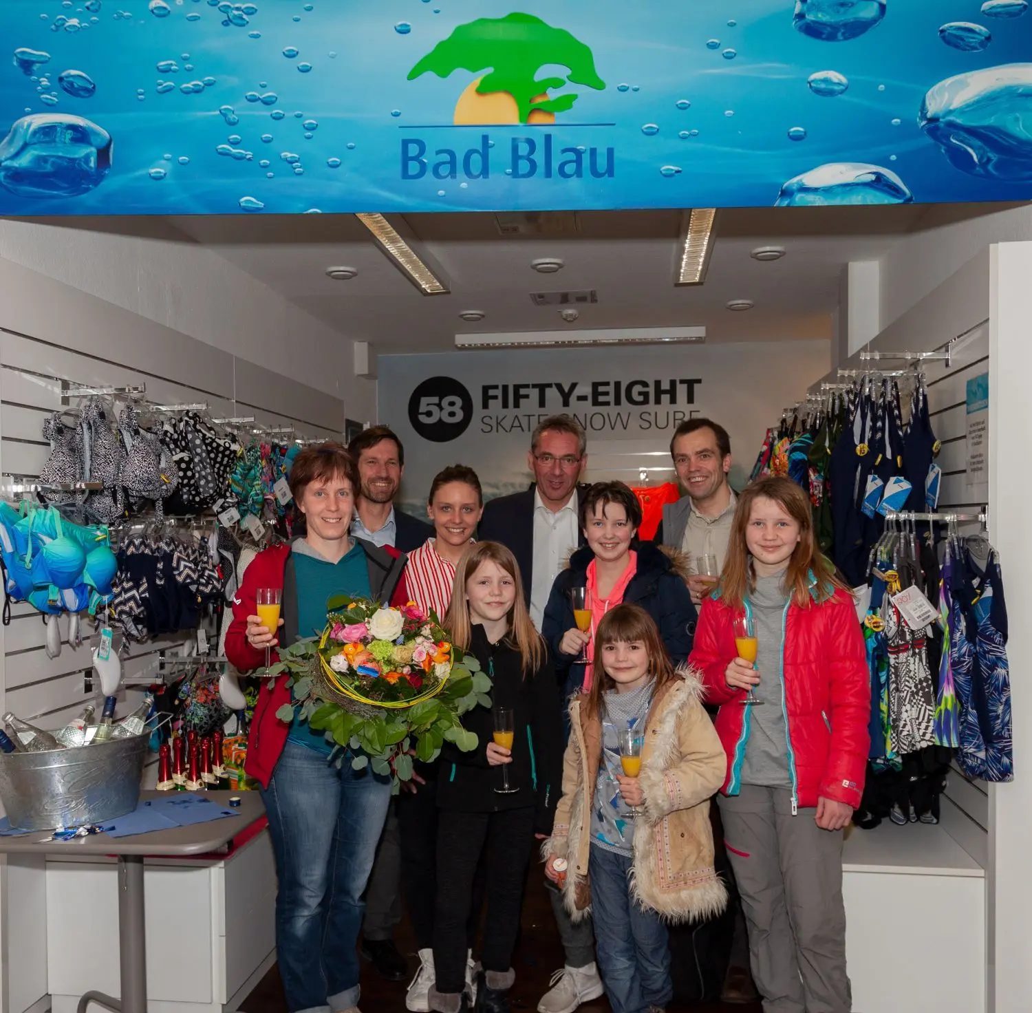 Familie Schühlein wurde im Bad Blau festlich empfangen.⇥