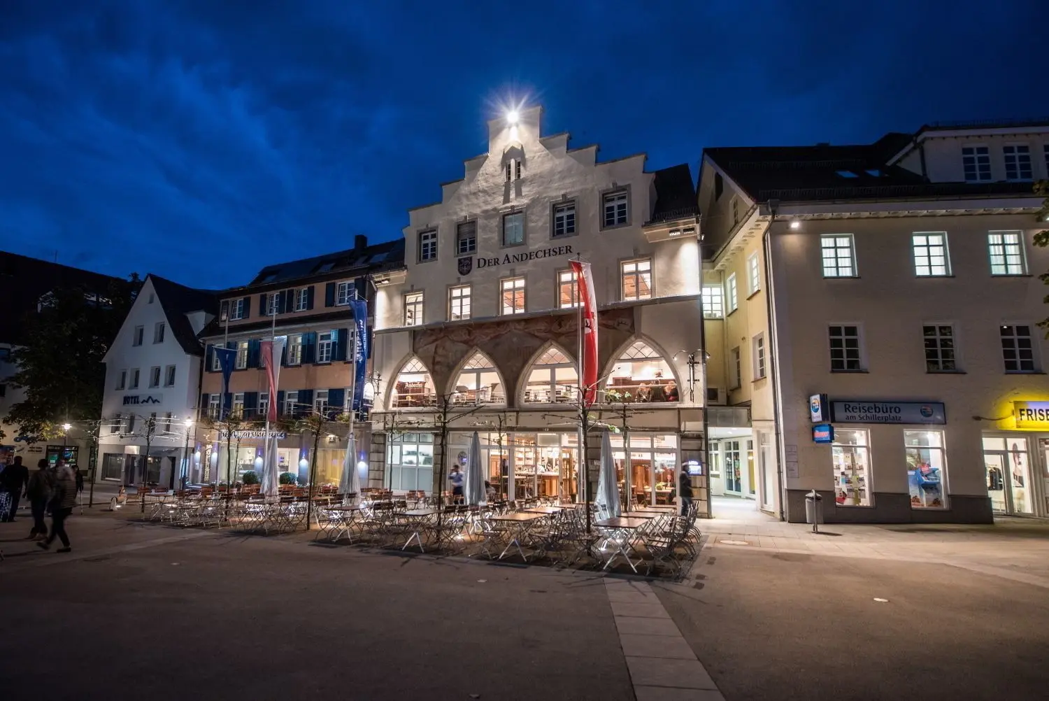 „Der Andechser“ am Schillerplatz hat einen Biergarten-Bereich. in den kommenden Wochen geht hier aber nichts.