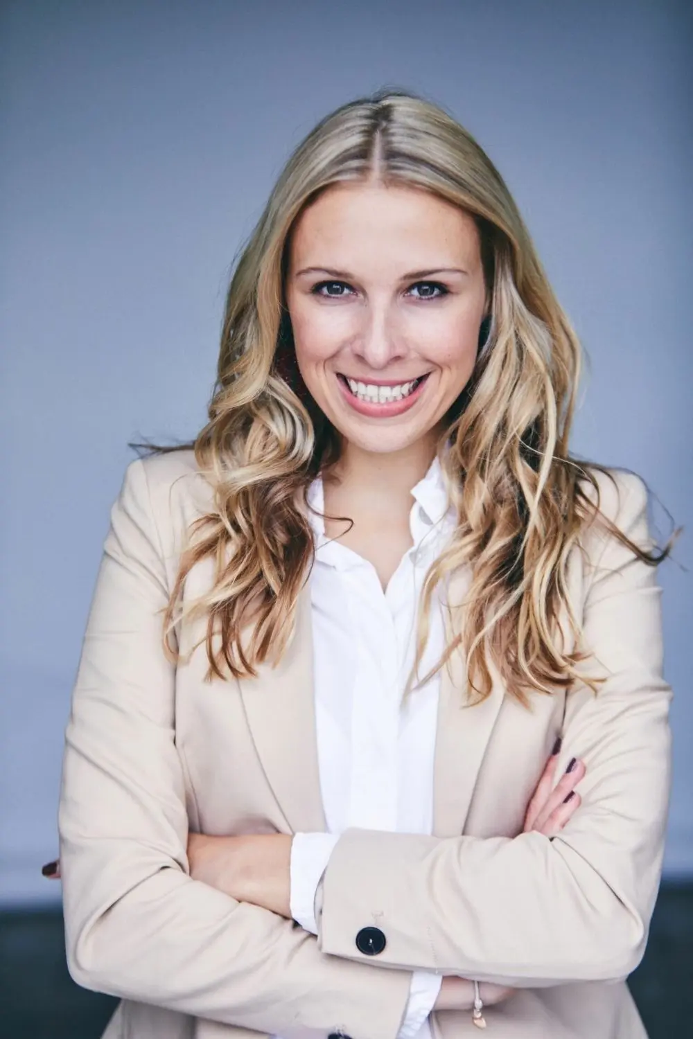 Die Journalistin und Buchautorin Nena Brockhaus (Alte weise Männer) ist ebenfalls dabei.