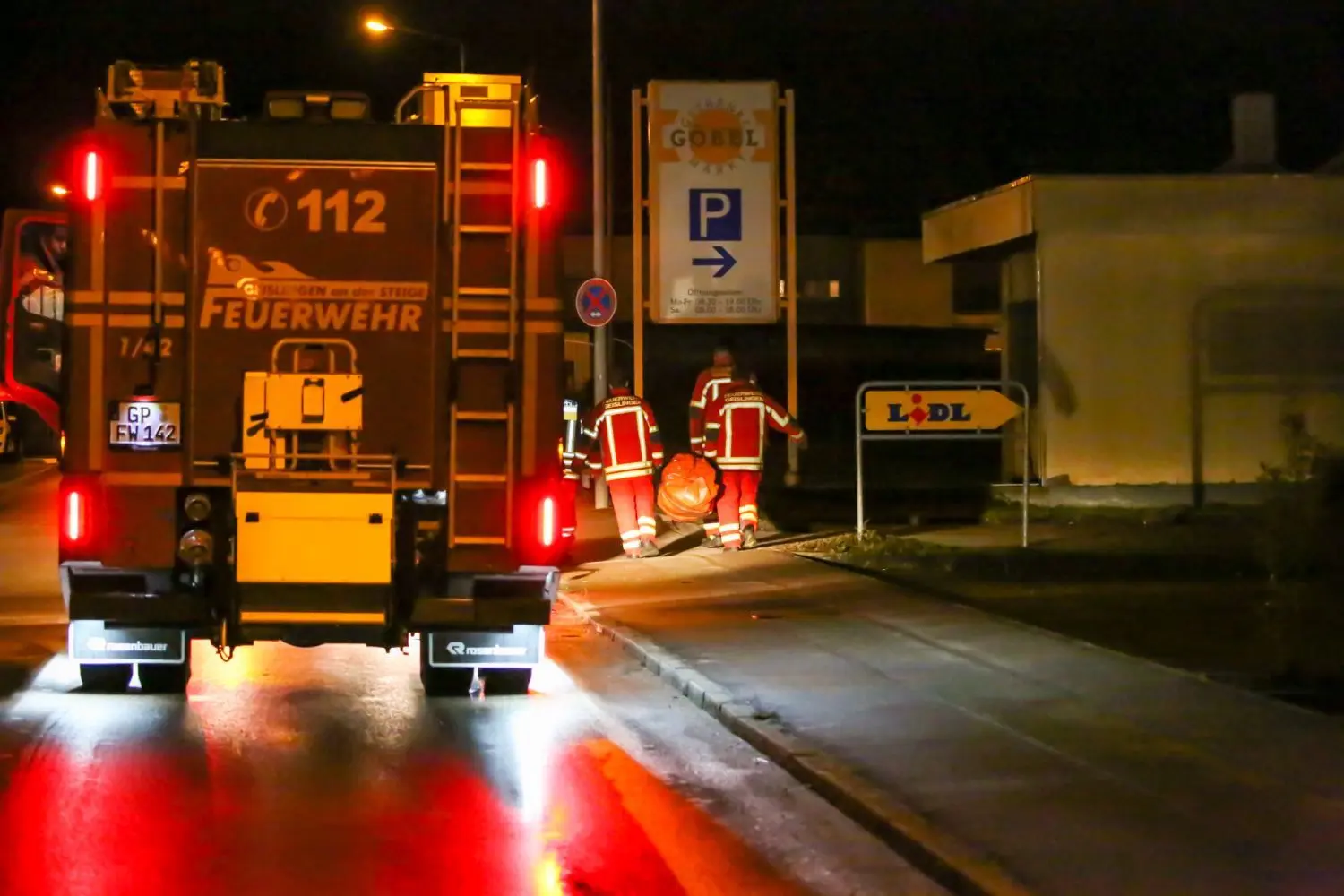 Nächtlicher Großeinsatz in Geislingen.