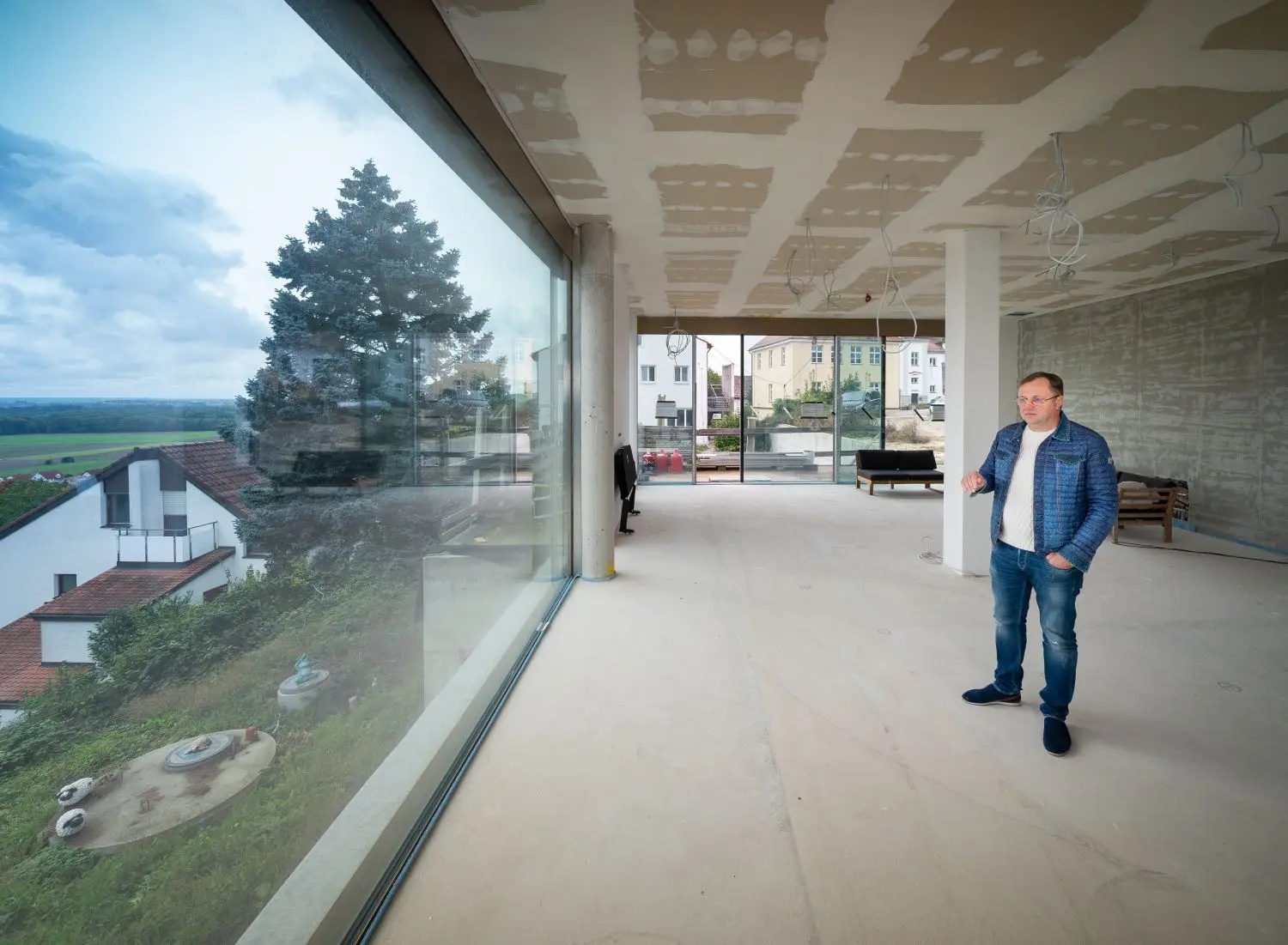 Für Bauherr Konstantin Sintschikin „eines der besten Häuser in Deutschland“: die Villa am Martinstor Oberelchingen.⇥
