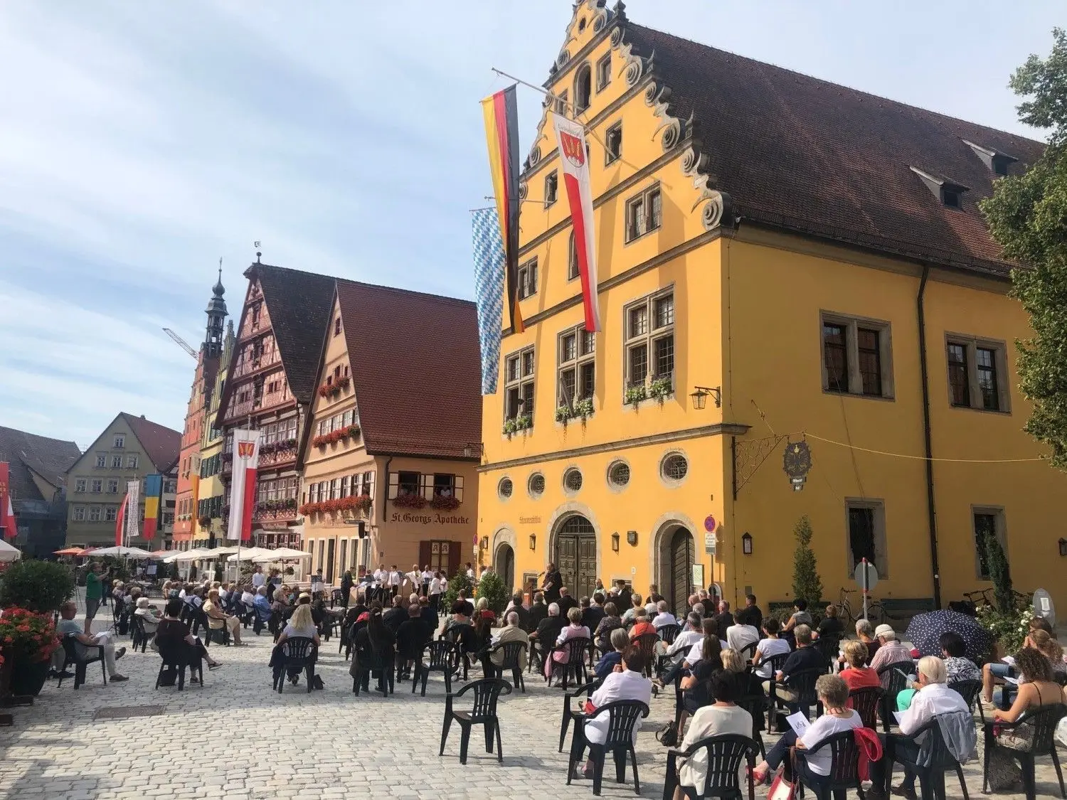 Wie 2020 wird es auch heuer einen ökumenischen Gottesdienst auf dem Weinmarkt geben.⇥