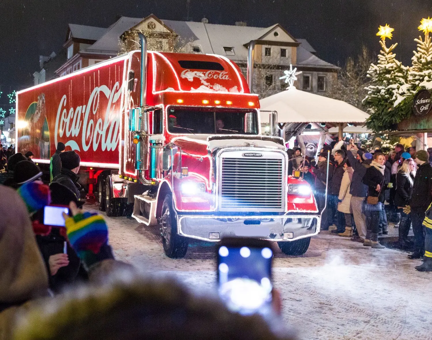 Einen Monat lang ist die Coca-Cola Weihnachtstour in Deutschland unterwegs.