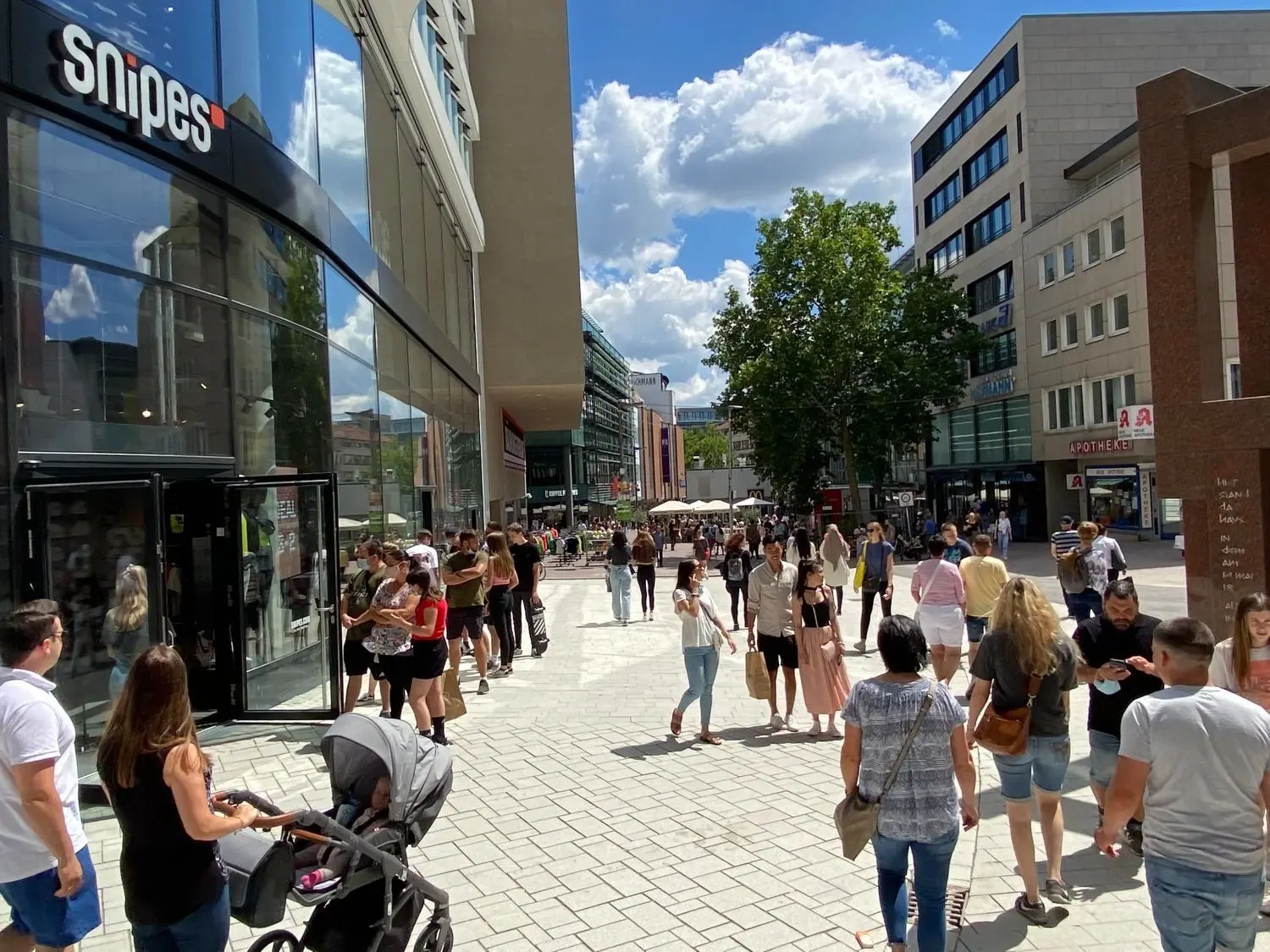Viel los rund um die Sedelhöfe und der Innenstadt in Ulm.