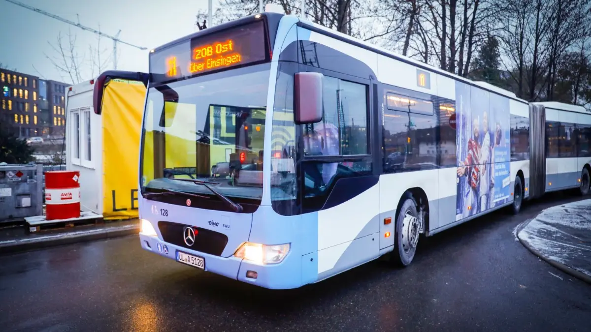 Die Linie 11 bekommt zusätzliche Fahrten.
Ulm, ZOB Ost, Linie 11