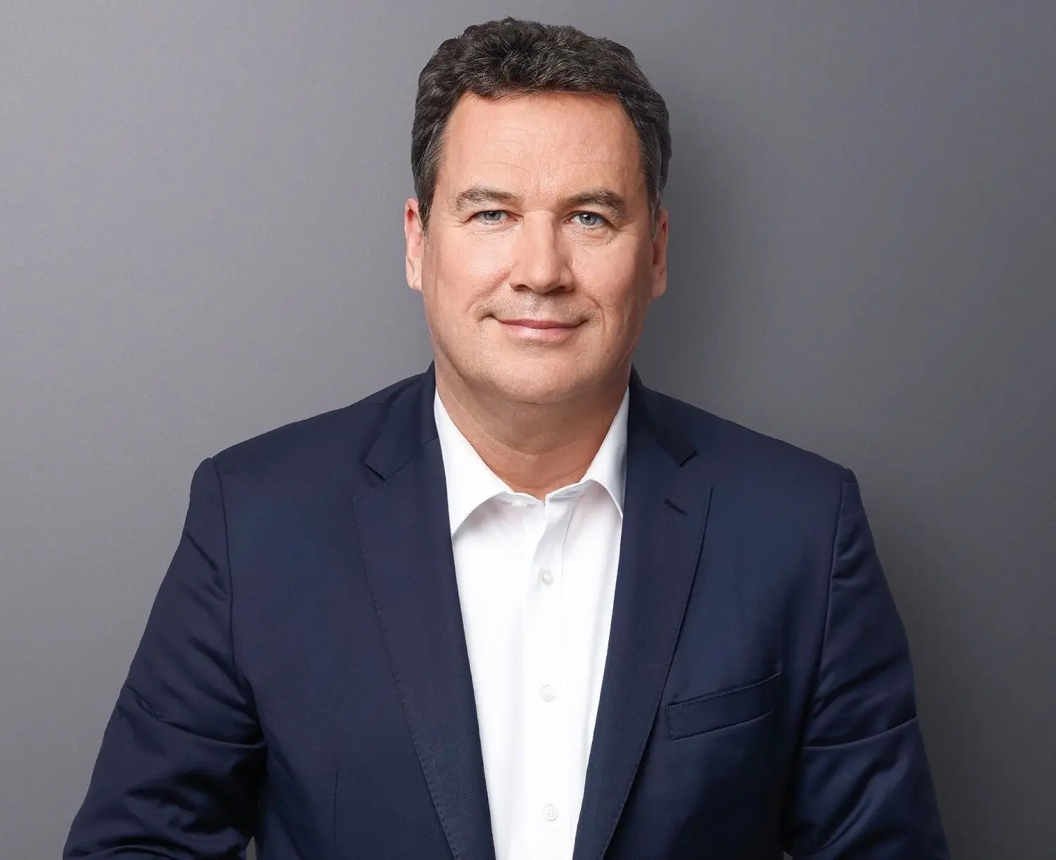 Der Bundestagsabgeordnete Christian von Stetten (CDU) spricht zur Eröffnung,