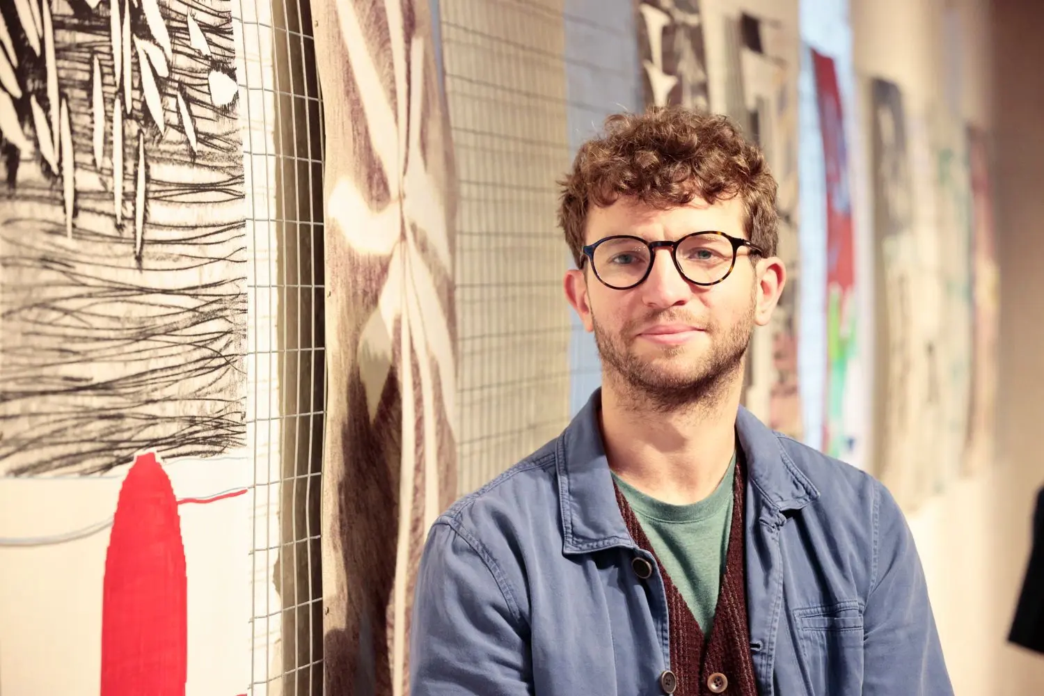 Die Linie als Ausdrucksmittel verbindet die beiden jungen Künstler Hannah J. Kohler und Michael Schramm. Ihre aktuelle Ausstellung in der Galerie im Alten Bau zeigt aber auch eindrucksvoll, wie unterschiedlich man damit arbeiten kann.⇥