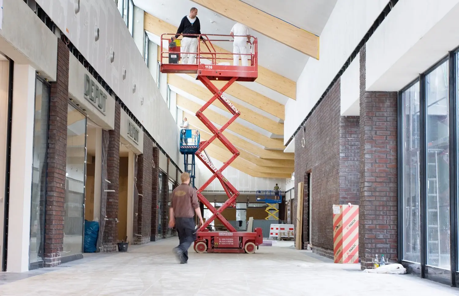Nach den letzten Arbeiten wurde das Einkaufszentrum am 7. Juli 2011 eingeweiht.