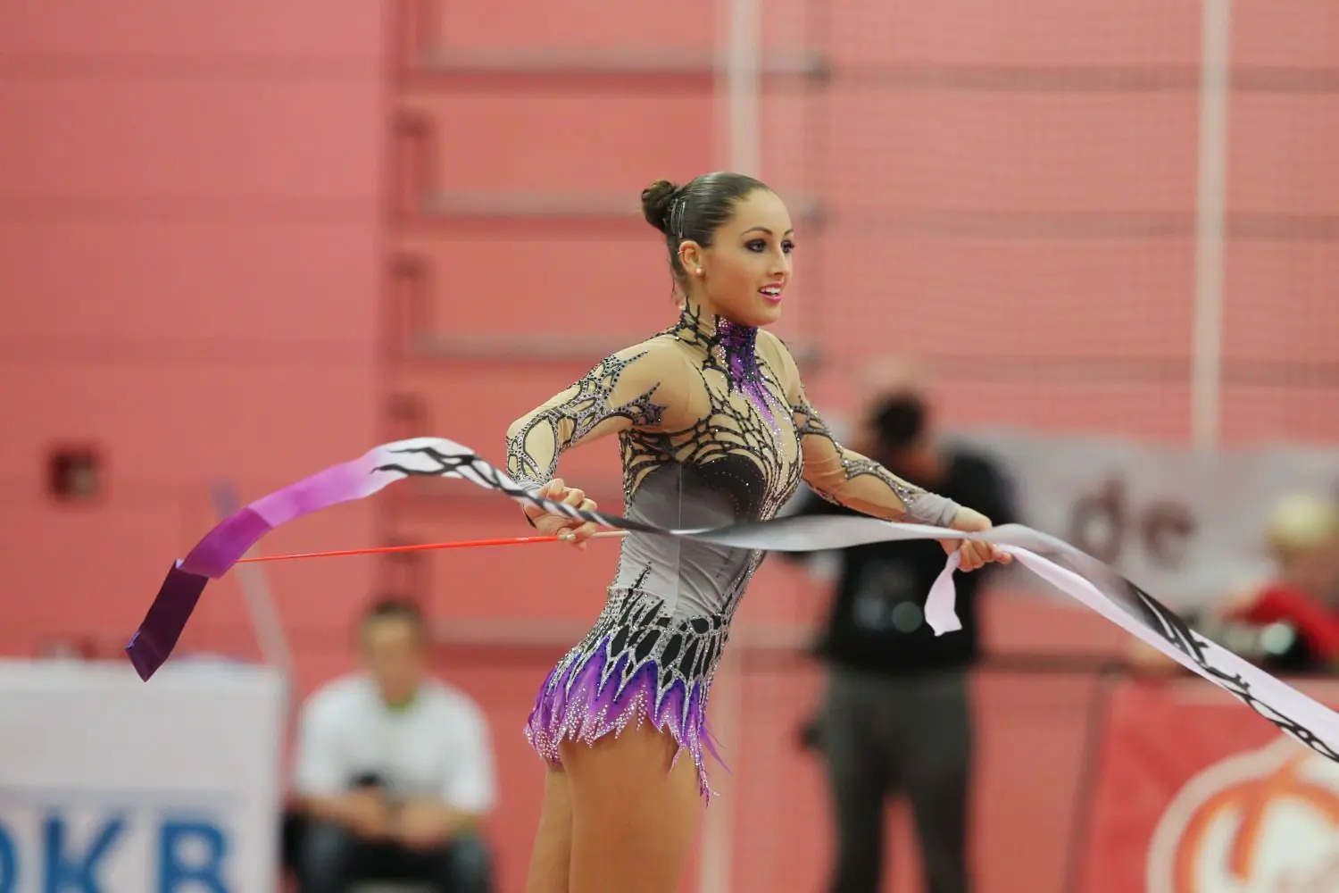 Gast beim Festabend zum 175-jährigen Bestehen des TSV Dettingen am Samstag: Die rhythmische Sportgymnastin Sara Radmann, Teilnehmerin bei den olympischen Spielen in London 2012. ⇥