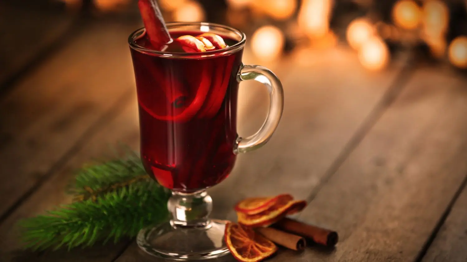 Gehört auch für viele zum gelungenen Weihnachtsfest: Glühwein oder Punsch.⇥