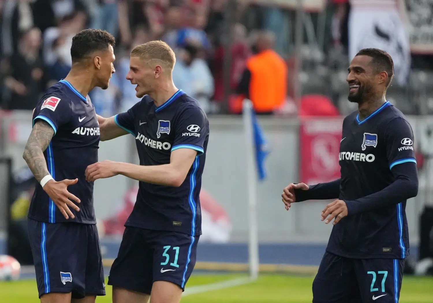 Hertha BSC ist heute zu Gast bei Borussia Dortmund. Die Berliner kämpfen um den direkten Klassenerhalt in der Bundesliga. Alle Infos zur Übertragung im TV und Stream.