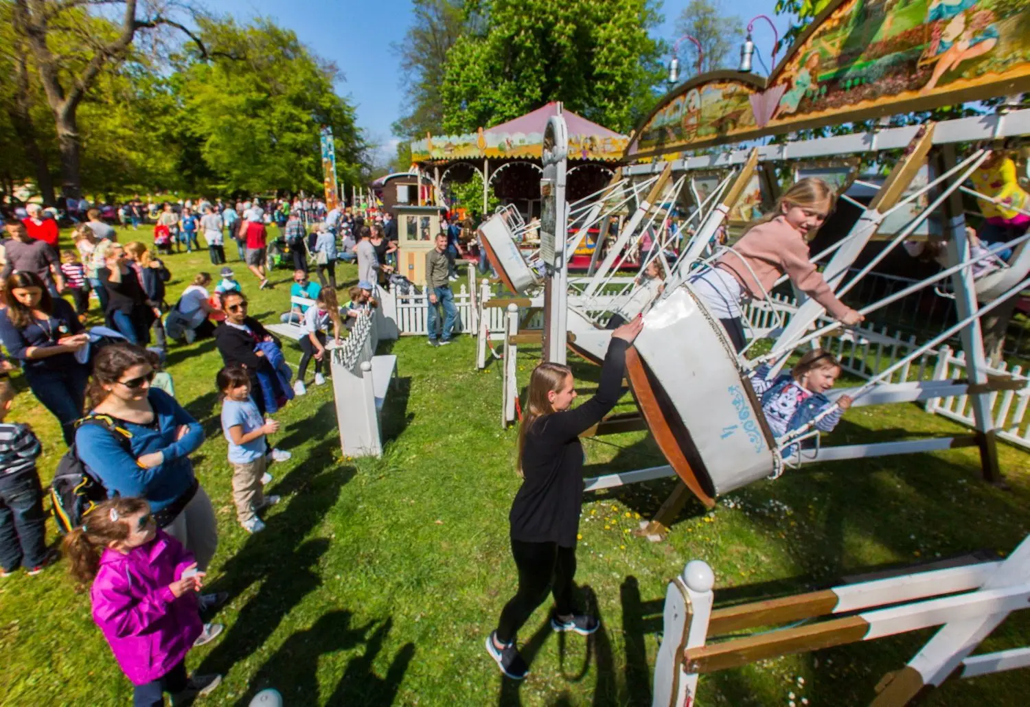 Historischer Jahrmarkt und Theater: Die Spatzenwiese hat noch bis einschließlich Sonntag, 11.06.2023, geöffnet.