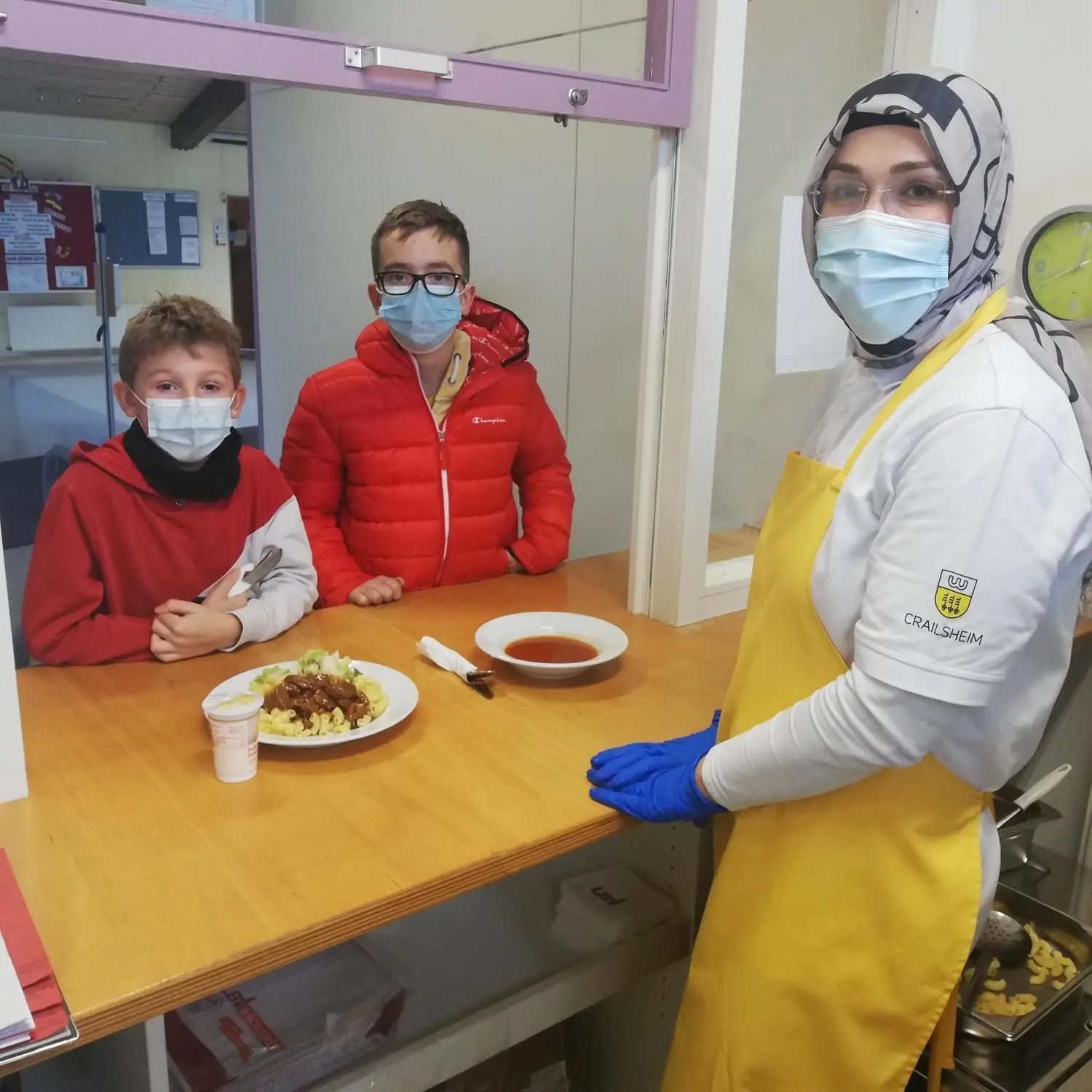 Die städtische Schulküche Crailsheim liefert eine warmes Mittagessen für die Ganztagskinder. ⇥