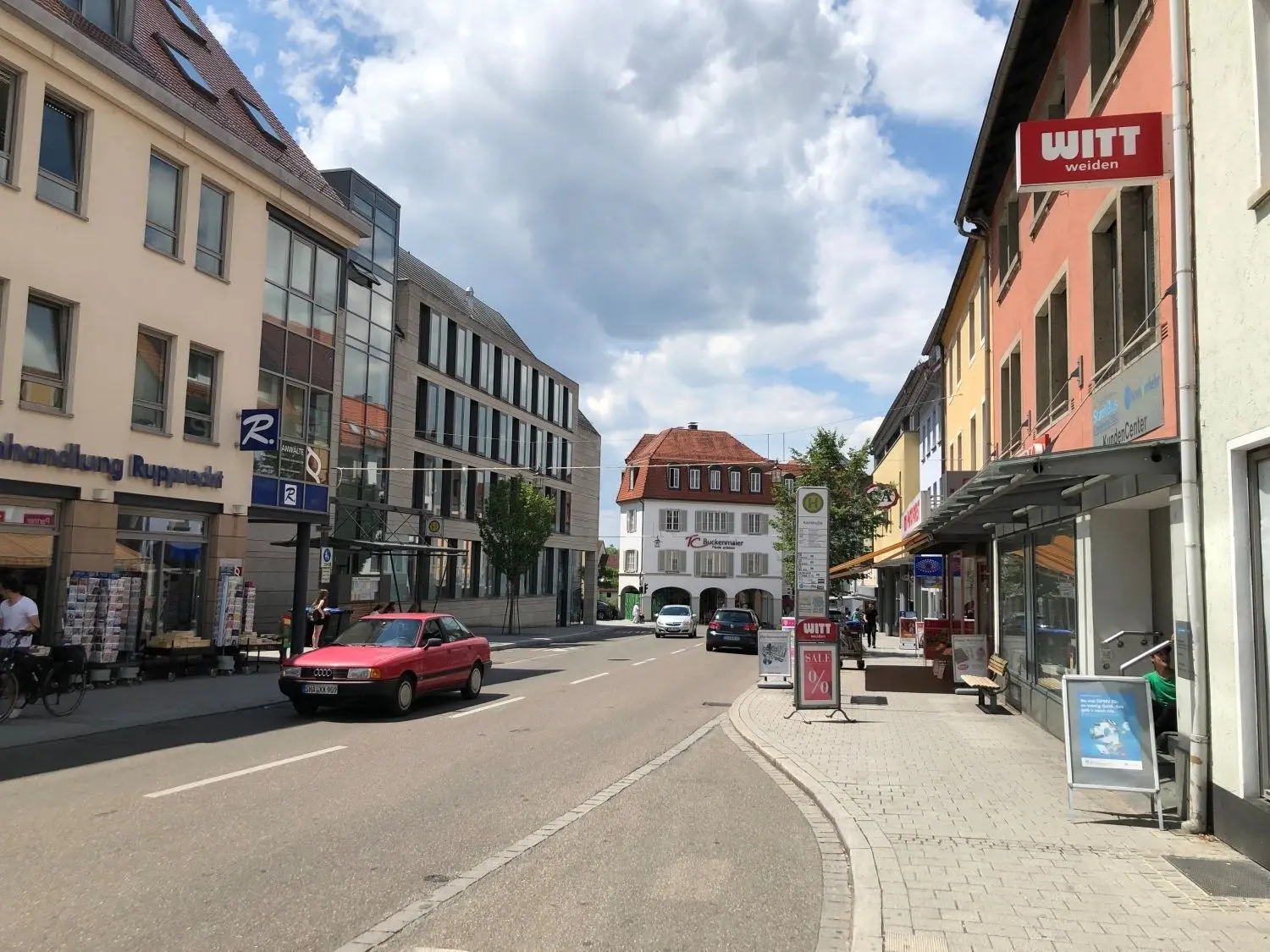 So sieht es in der Karlstraße heute aus....