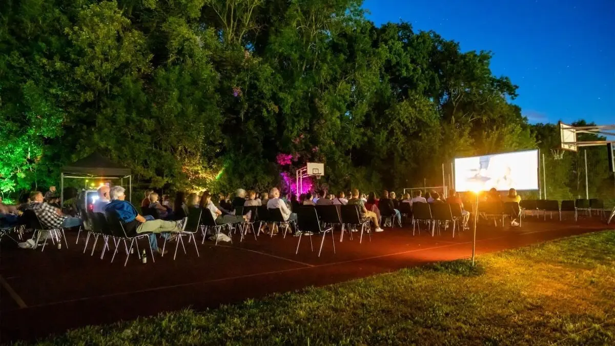 Auch in diesem Jahr gibt es wieder ein Sommerkino in Oberstadion.
