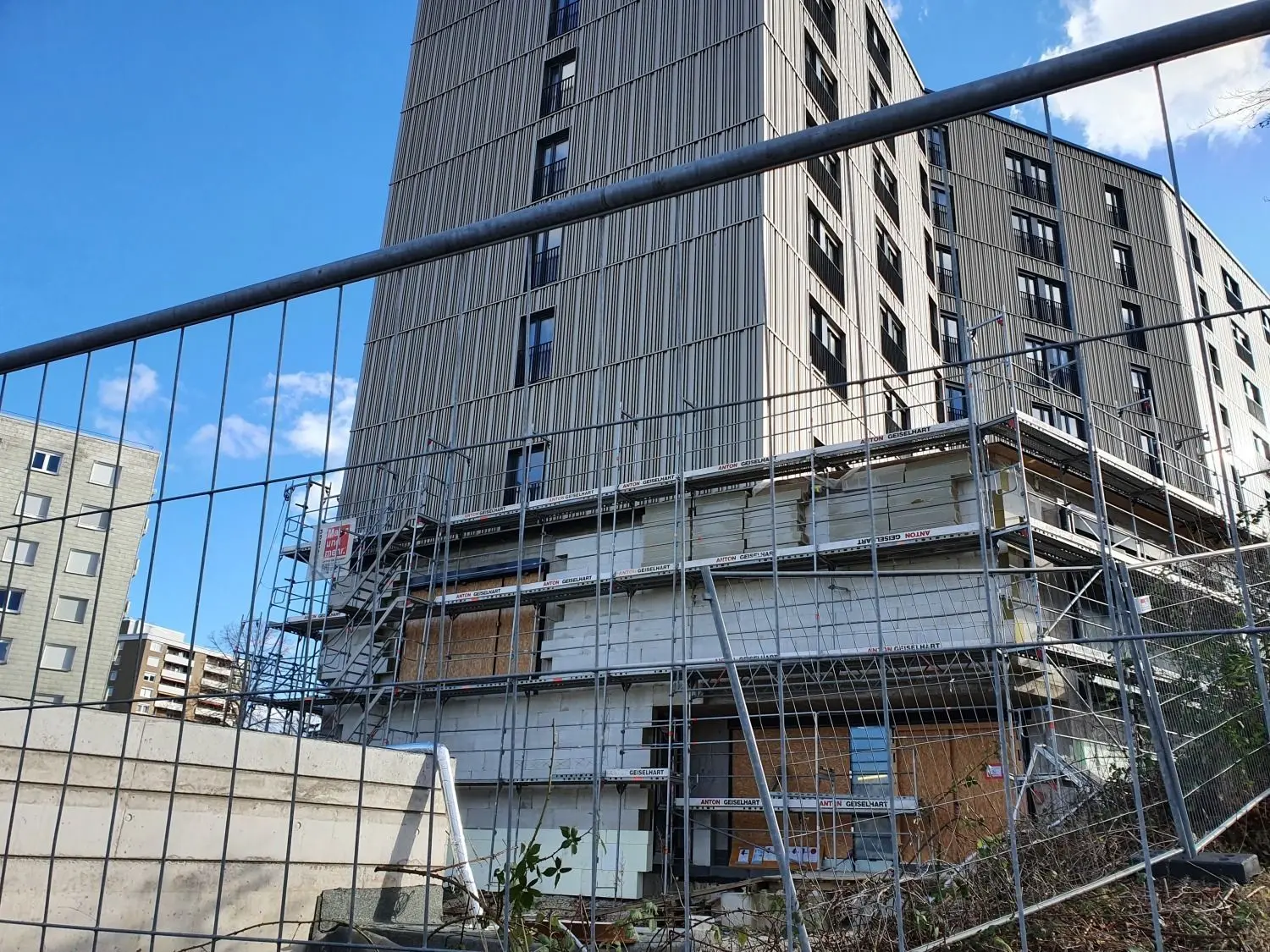Die GWG baut aktuell ein Wohnheim in Campusnähe mit 182 Plätzen in Einzelappartements.