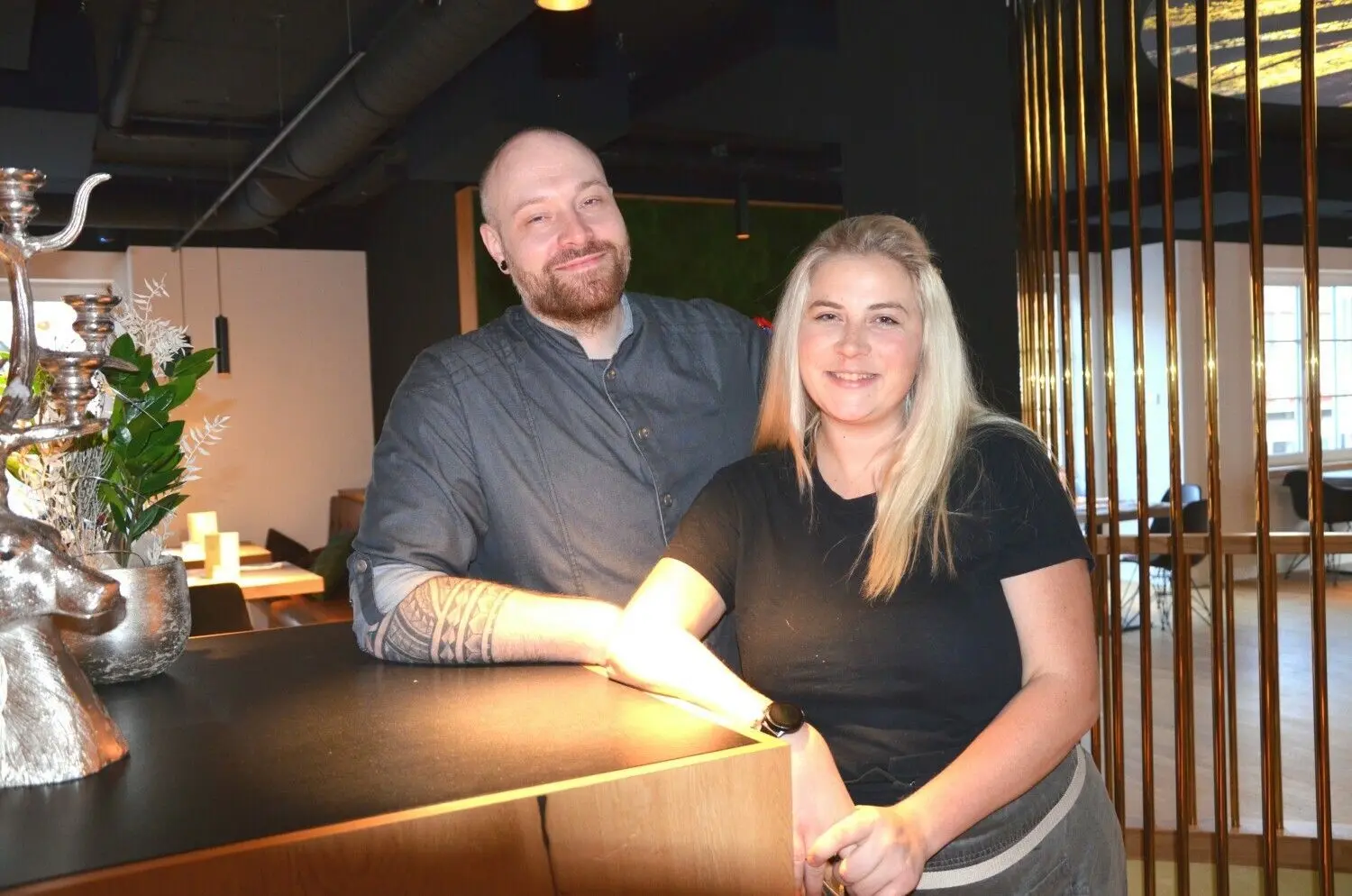 Koch Alexander Garn und Restaurantleiterin Eileen Zimmermann