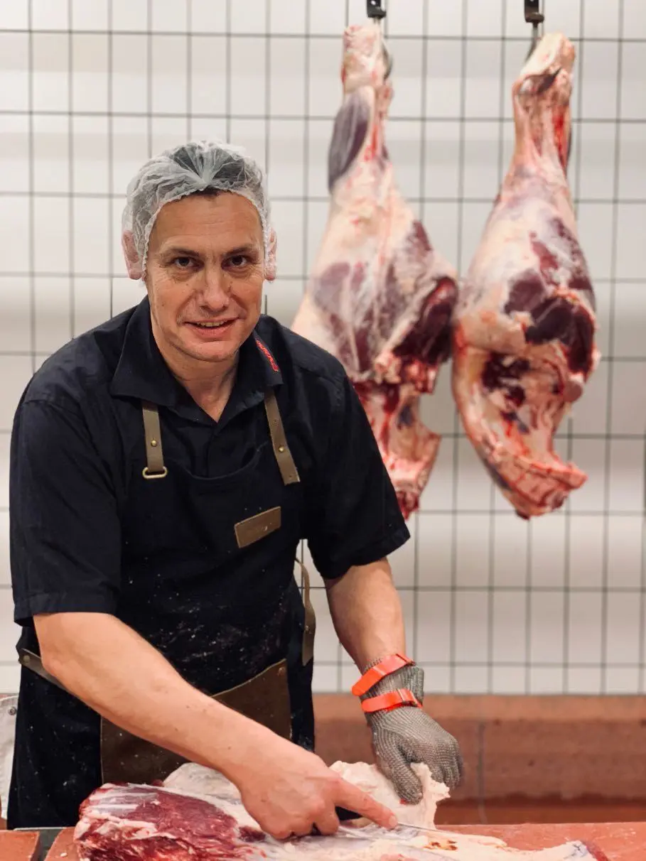 Der Fleisch-Sommelier Setzer will sein Angebot erweitern.