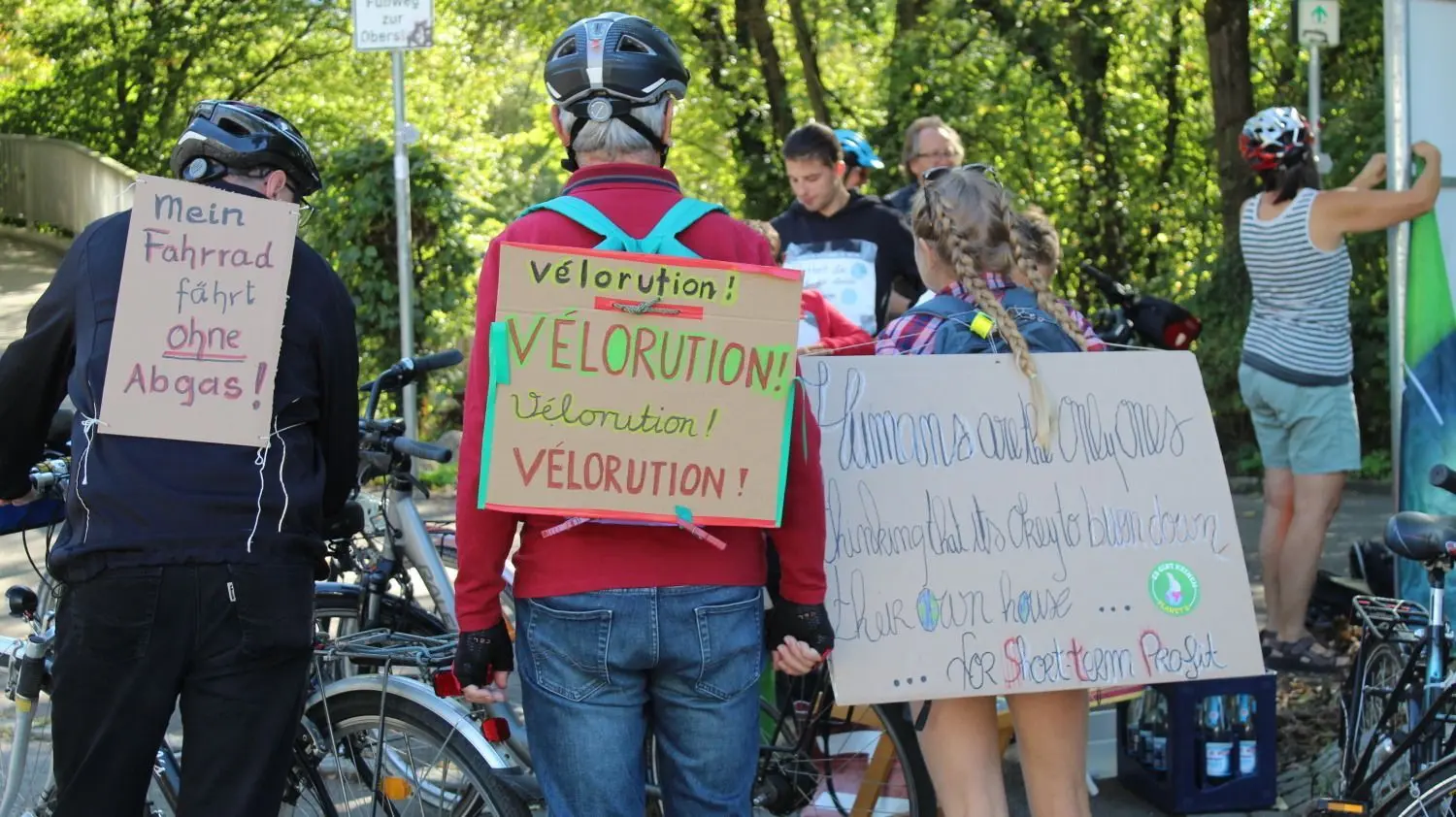 Die Plakate der Streikenden.