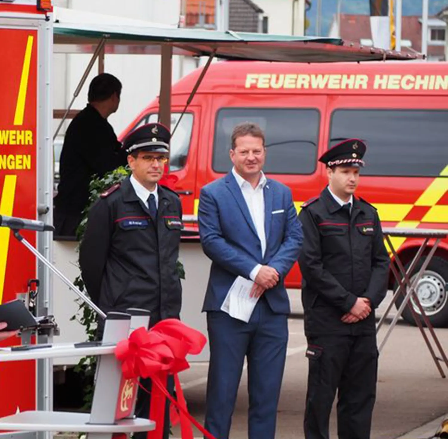 Abteilungskommandant Martin Kreller (links) und Bürgermeister Philipp Hahn (Mitte) sprachen Grußworte.