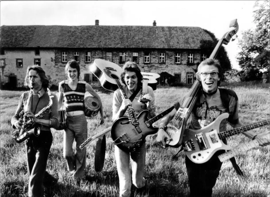 Das Musikerkollektiv Kraan in wilden Zeiten im Wintruper Bauernhof-Idyll.