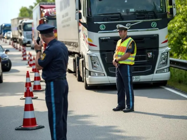 Reisewarnungen, Testpflicht, Quarantäne: Brüssel will Chaos bei Corona-Reisebeschränkungen beenden