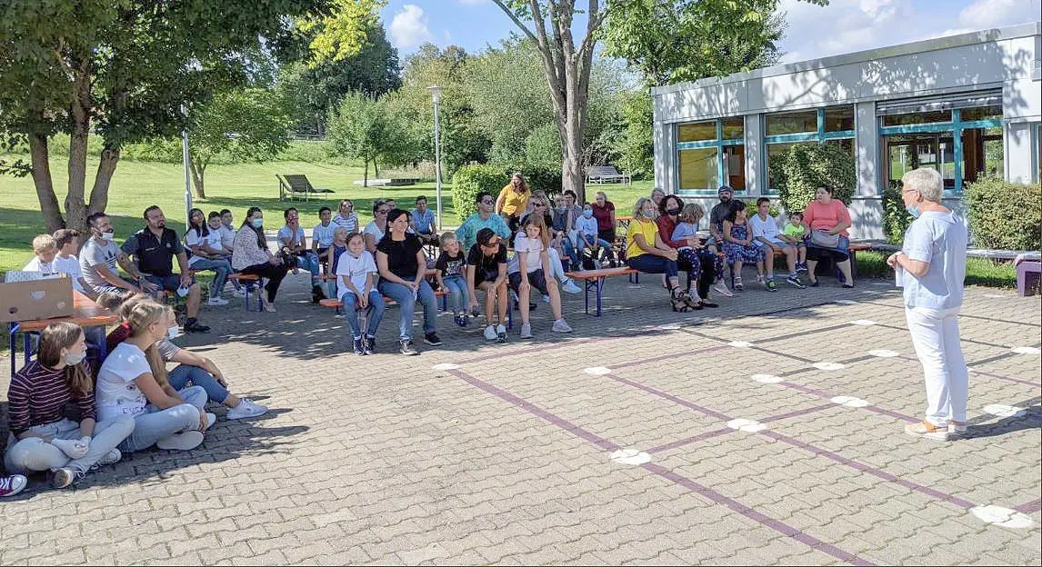 Zum Abschluss der Sommerschule waren auch die Eltern eingeladen.