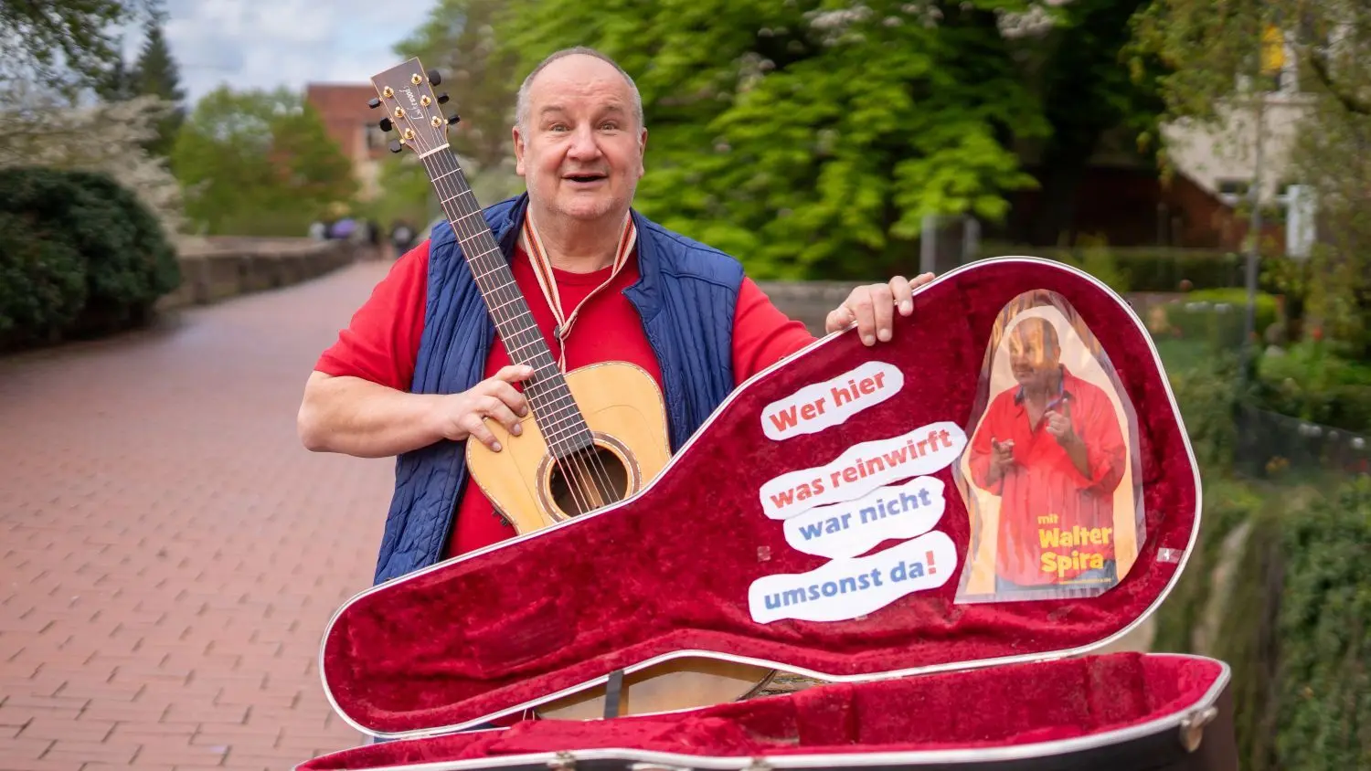 Walter Spira wird 70: Ein Hansdampf in allen Ulmer Gassen | swp.de