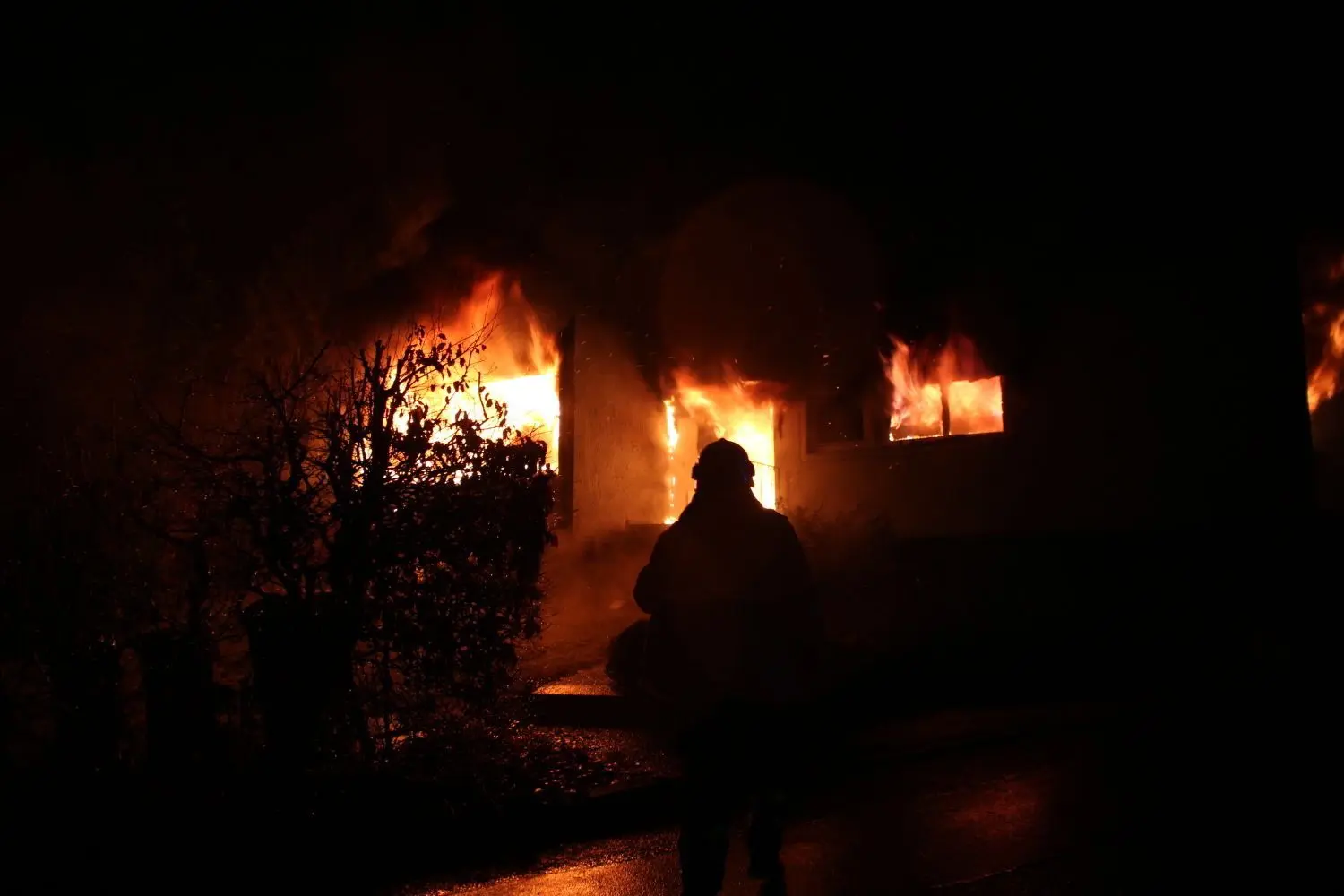 In Schwäbisch Hall stand an Heiligabend ein Einfamilienhaus in Flammen.