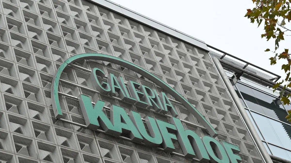 Galeria Kaufhof durchlebt das dritte Insolvenzverfahren. Auch am Standort Ulm stellt sich die Frage, wie es weitergeht.⇥
Ulm, Galeria Kaufhof Insolvenzverfahren 01.11.2022
