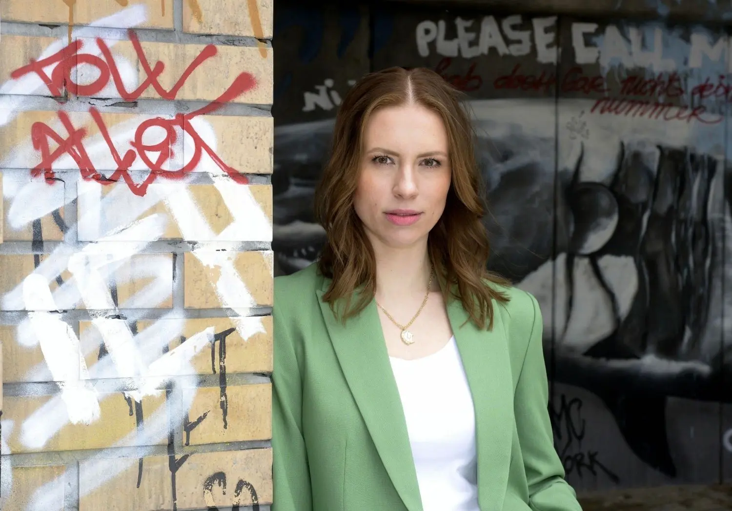 GZSZ: Zoes Rache rückt immer näher! Laura begeht schweren Fehler | swp.de