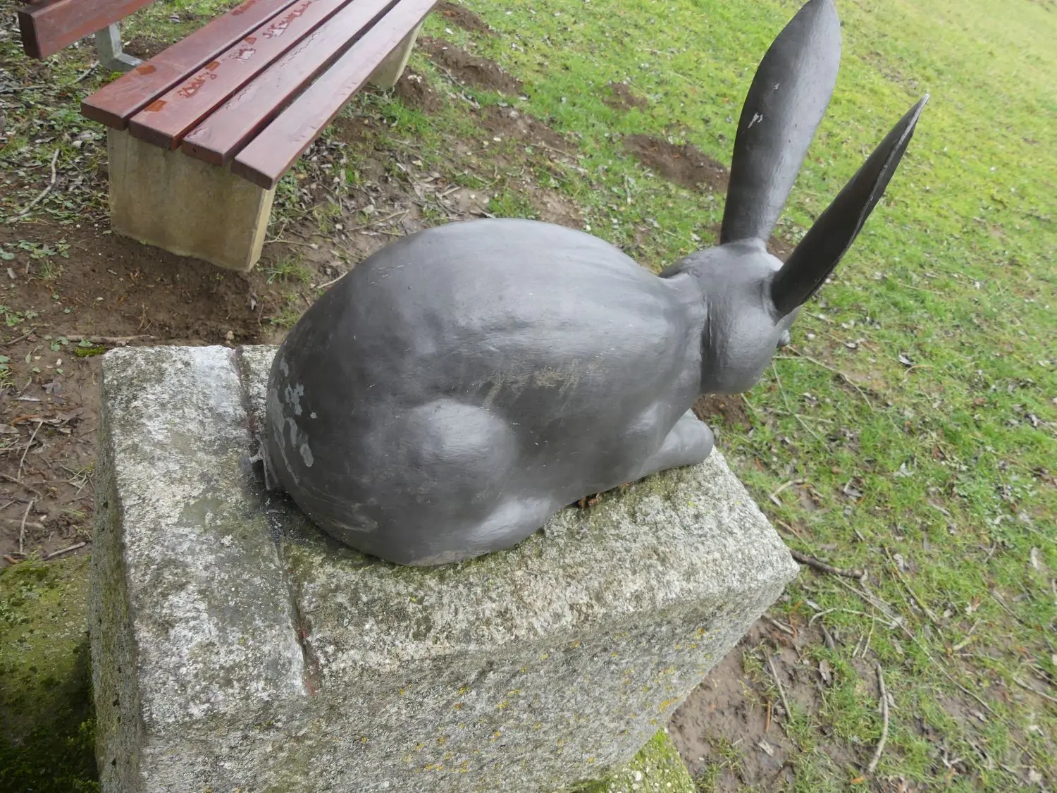 Verstümmelt: der „Hasawedel“ in Boll.