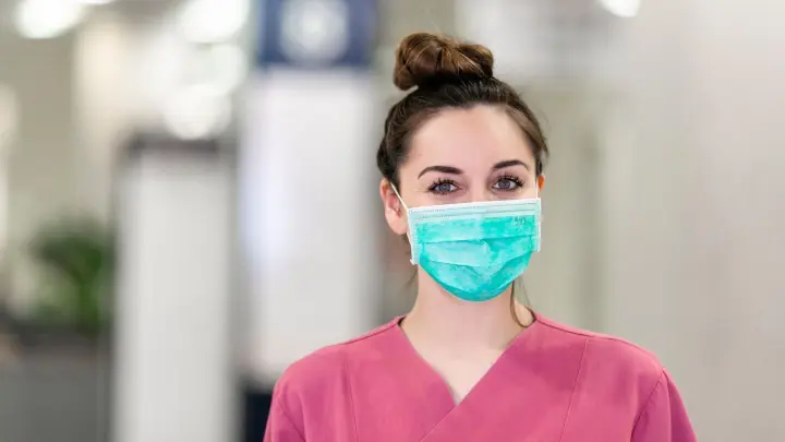 Die Maskenpflicht ist zurück!