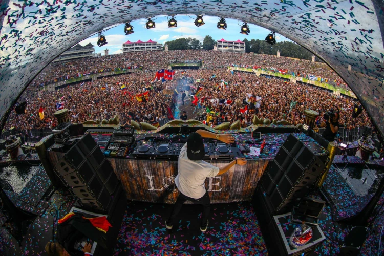 Tomorrowland Festival 2025 Datum, Lineup, Tickets Was ist bereits