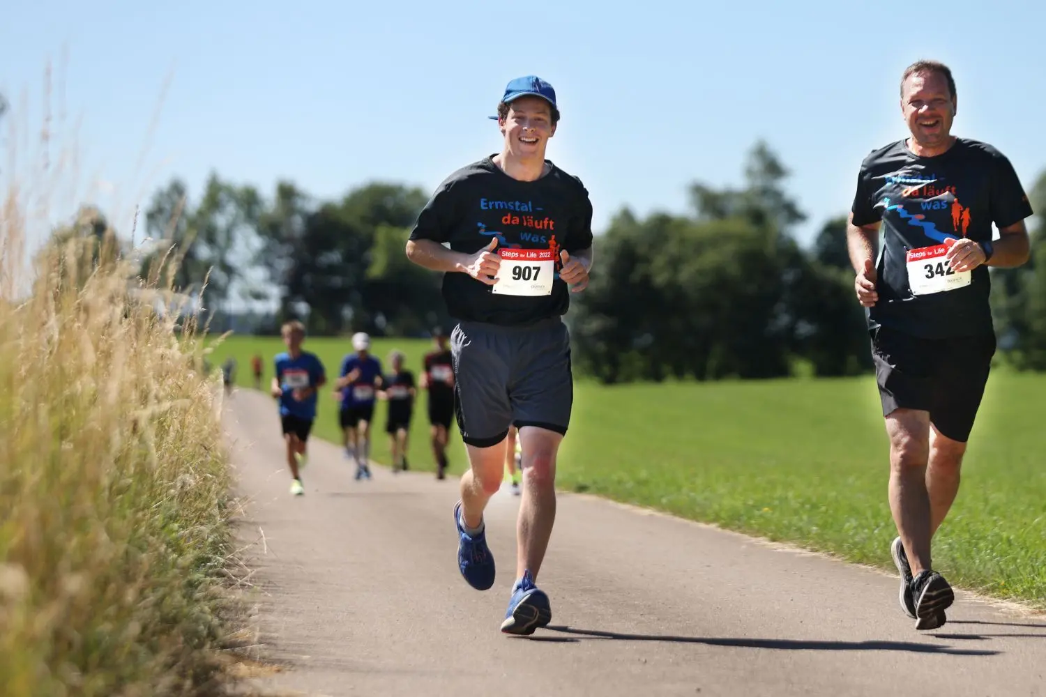 Mit einem Renntag schloss der Benefizlauf "Steps for Life" des Würtinger Sportvereins ab. Zum 75-jährigen Bestehen des Vereins gelang es den Läuferinnen und Läufer den letztjährigen Rekord von etwa 15600 Kilometern deutlich zu schlagen.