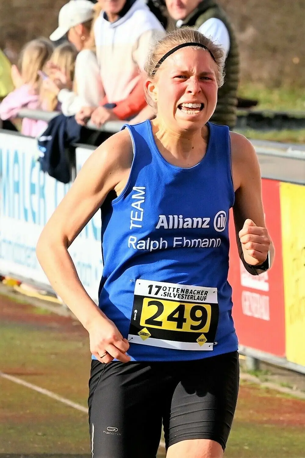 Sandra Burkhardt (Bild) gewann knapp vor Katharina Fetzer.