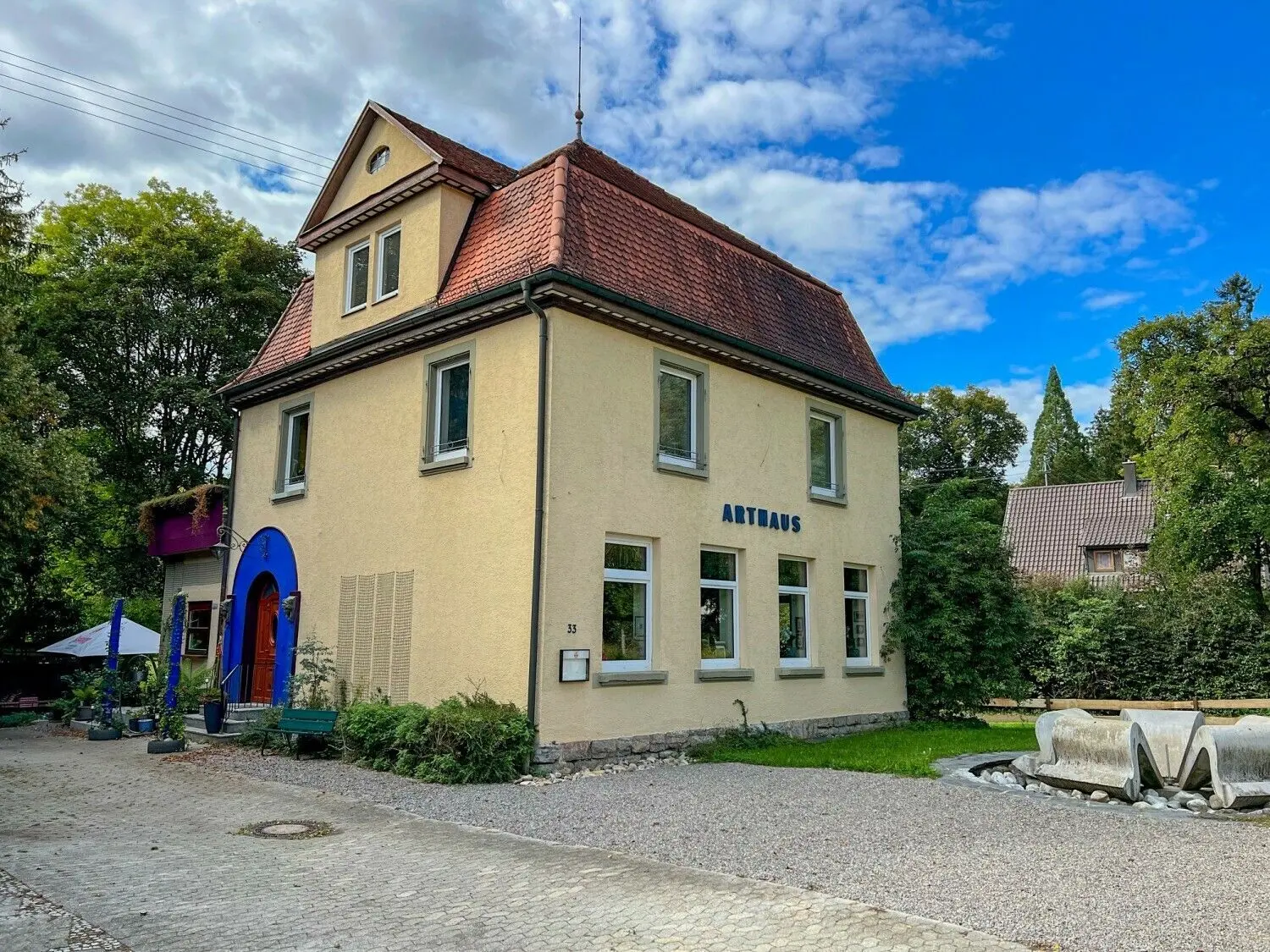 Das bisherige Bad Imnauer Rathaus in der Badstraße hat eine neue Bestimmung erhalten.