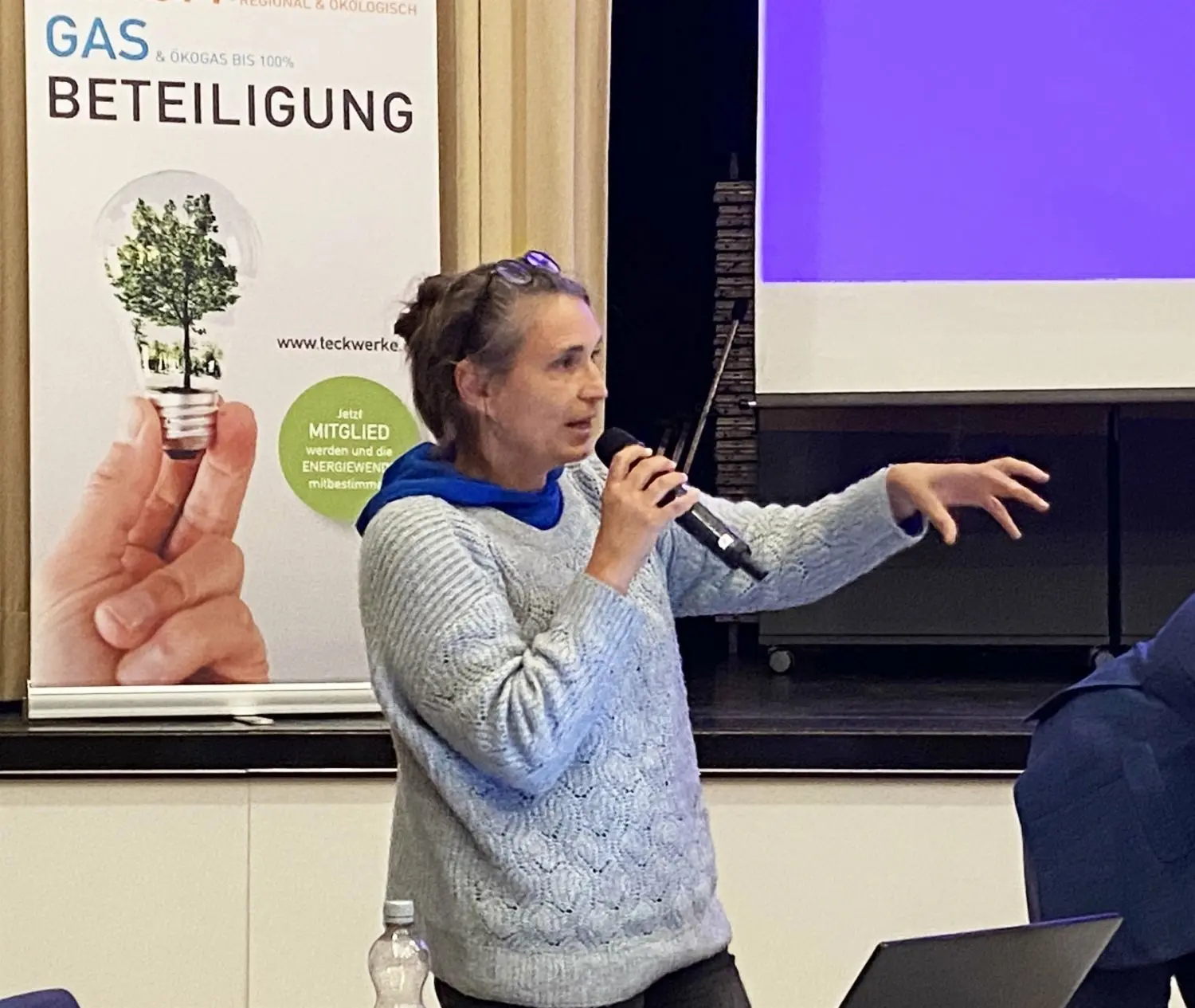 Almut Petersen, Aufsichtsrätin bei den Teckwerken, hatte die Veranstaltung initiiert und führte Regie.⇥