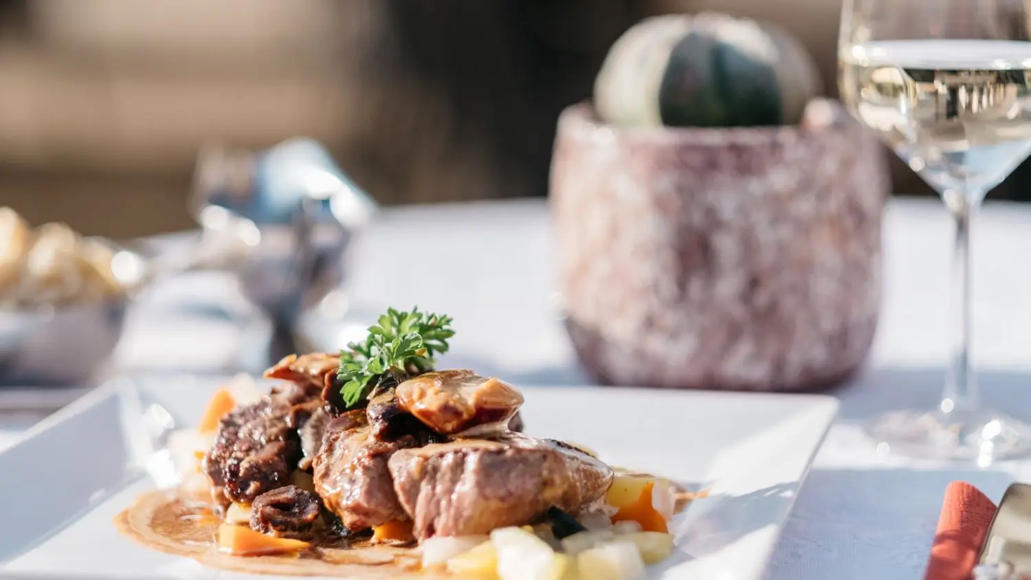 Neben einer guten Qualität legt das Team Wert auf ein ansprechendes Arrangement. ⇥