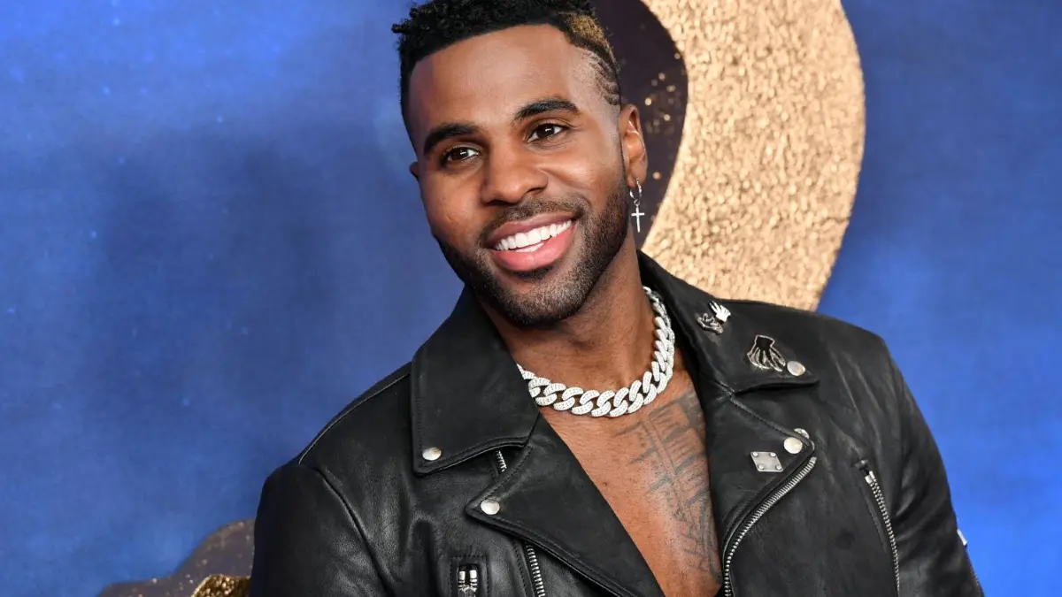 Unter anderem Jason Derulo spielt dieses Jahr bei Lollapalooza 2023 in Berlin. Datum, Karten, Lineup - hier gibt es alle Infos.
ARCHIV - 13.12.2019, Großbritannien, London: Jason Derulo, US-amerikanischer Sänger, bei Fototermin zu «Cats». (zu dpaJason Derulo schreibt Buch: Anleitung zum Erreichen von Träumen) Foto: Matt Crossick/PA Wire/dpa +++ dpa-Bildfunk +++