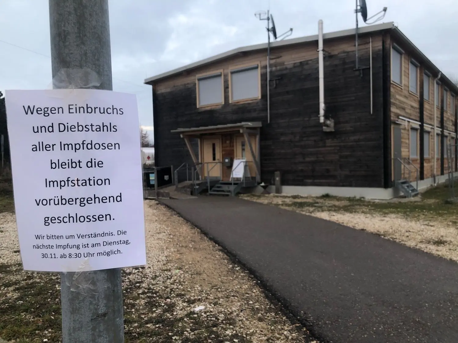 700 Impfdosen sind in Eislingen in der Impfstelle gestohlen worden.