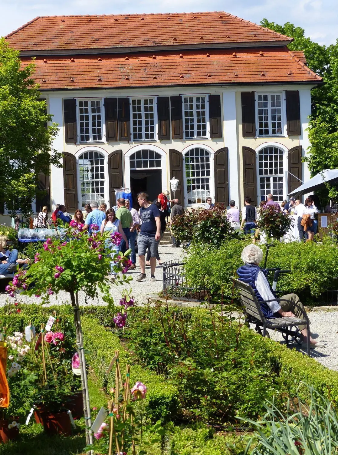 Haus- und Gartenausstellung auf Schloss Hohenstadt 2019⇥