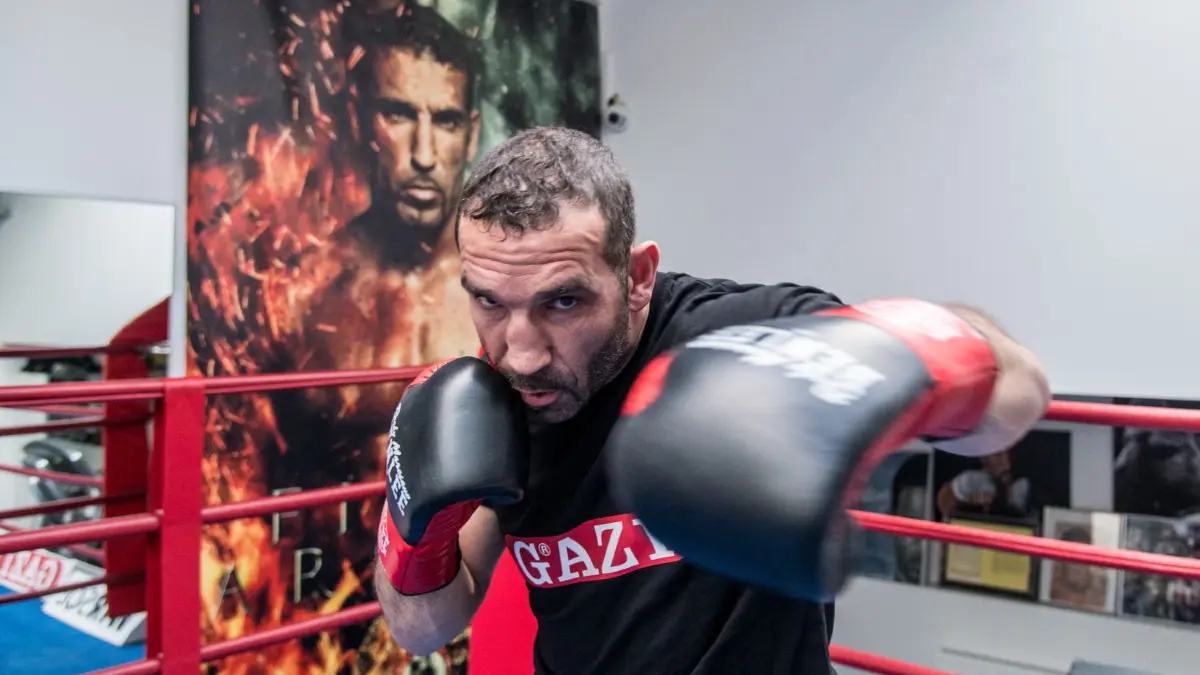Der Brasilianer Jackson Dos Santos war kein echter Prüfstein für den Donzdorfer Box-Profi Firat Arslan (Bild). Der ehemalige Weltmeister im Cruisergewicht hofft zum Abschluss seiner Karriere noch einmal auf einen WM-Kampf. ⇥