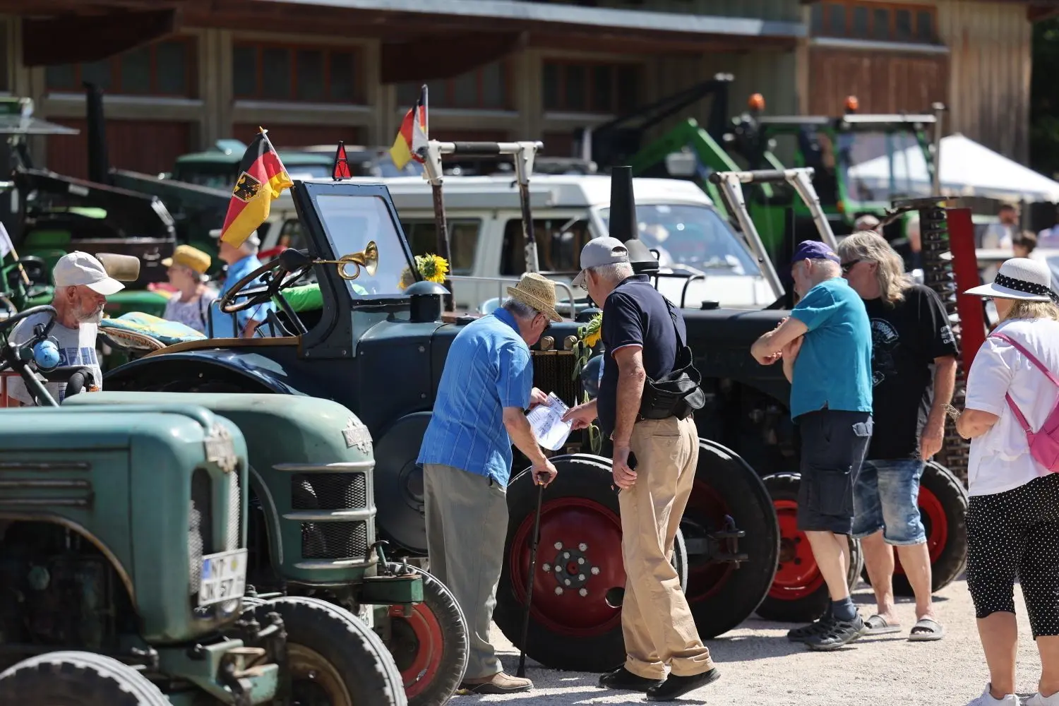 Oldtimertreffen Grafenberg 2022⇥